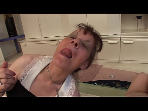 ❤️ To bedstemødre og en bedstefar har en trekant ️❌ Fucking video at da.pornolymp.ru